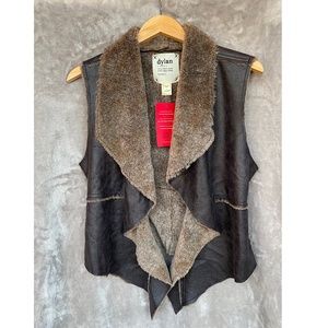 🎉NWT Dylan Shearling Ruffle Vest, Size MED, Vintage Black/Brown -…